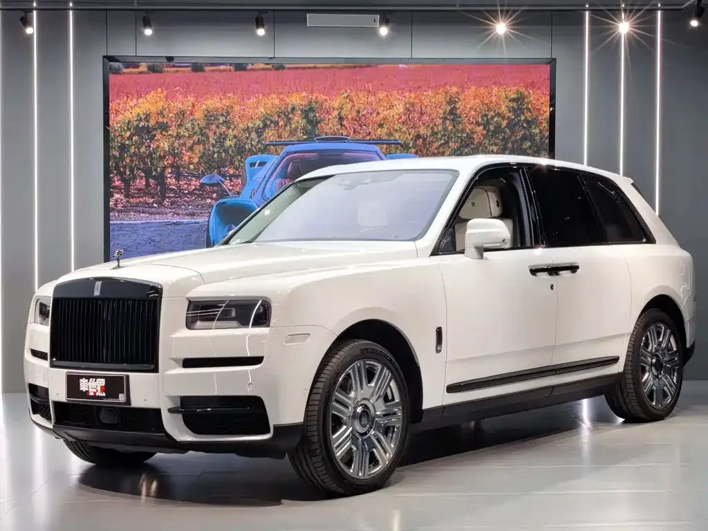 Rolls-Royce Cullinan — фото 7