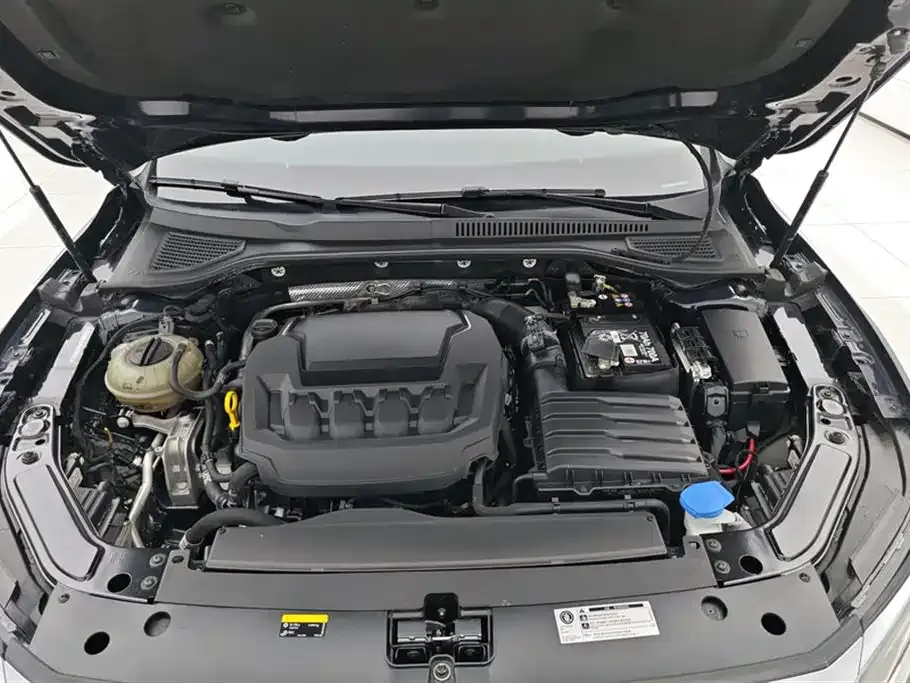 Volkswagen Passat — фото 10