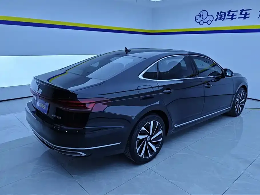 Volkswagen Passat — фото 2