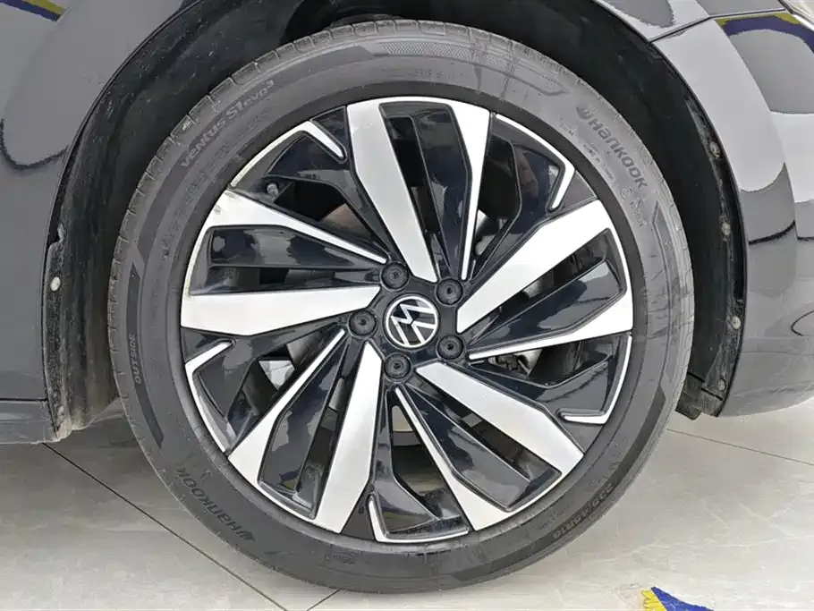 Volkswagen Passat — фото 5