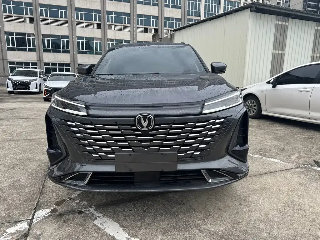 Changan CS75PLUS — фото 10