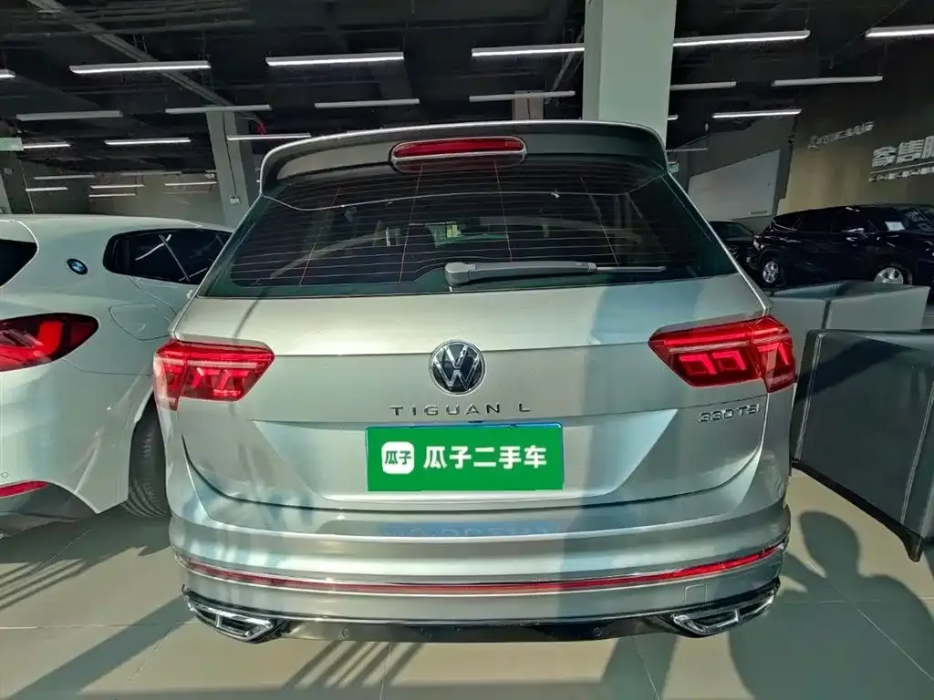 Volkswagen Tiguan L — фото 4