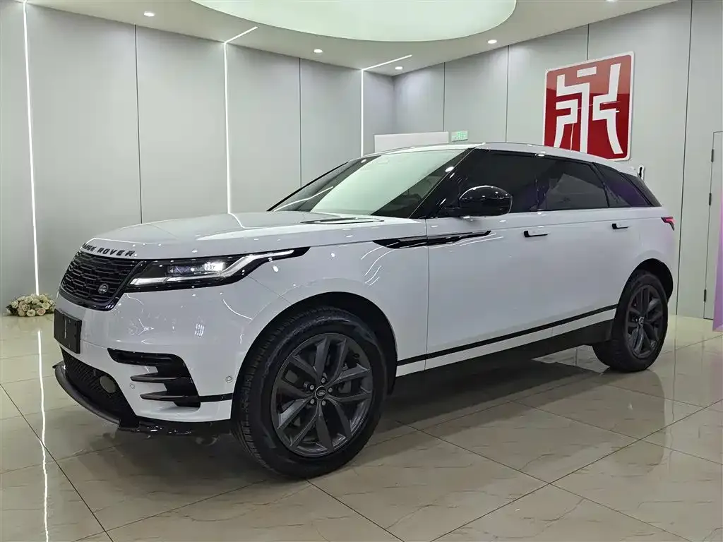 Land Rover Velar — фото 1