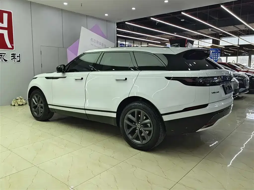 Land Rover Velar — фото 5