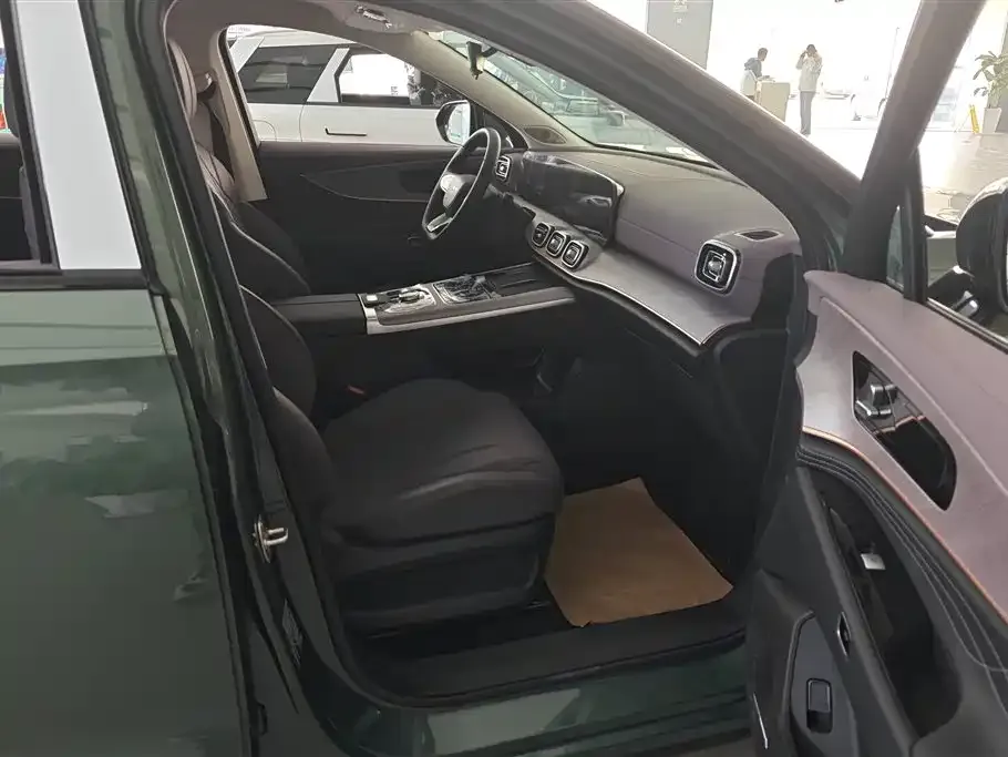 Chery Tiggo 9 C-DM — фото 7