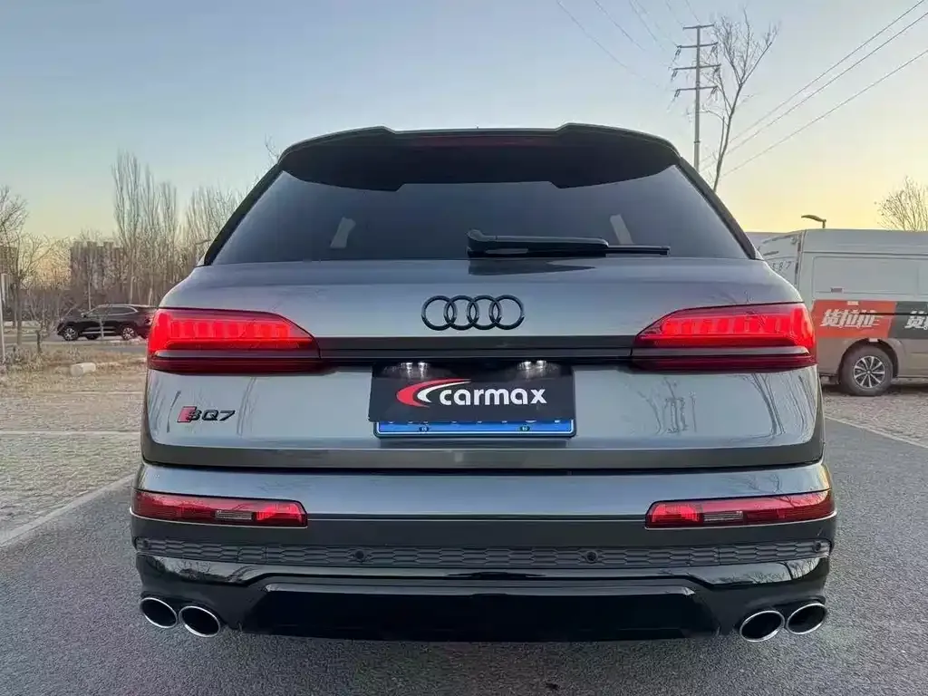 Audi SQ7 — фото 3