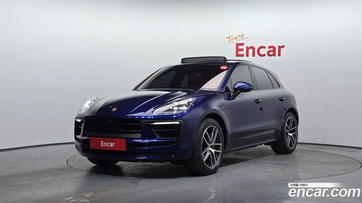 Porsche Macan — фото 1