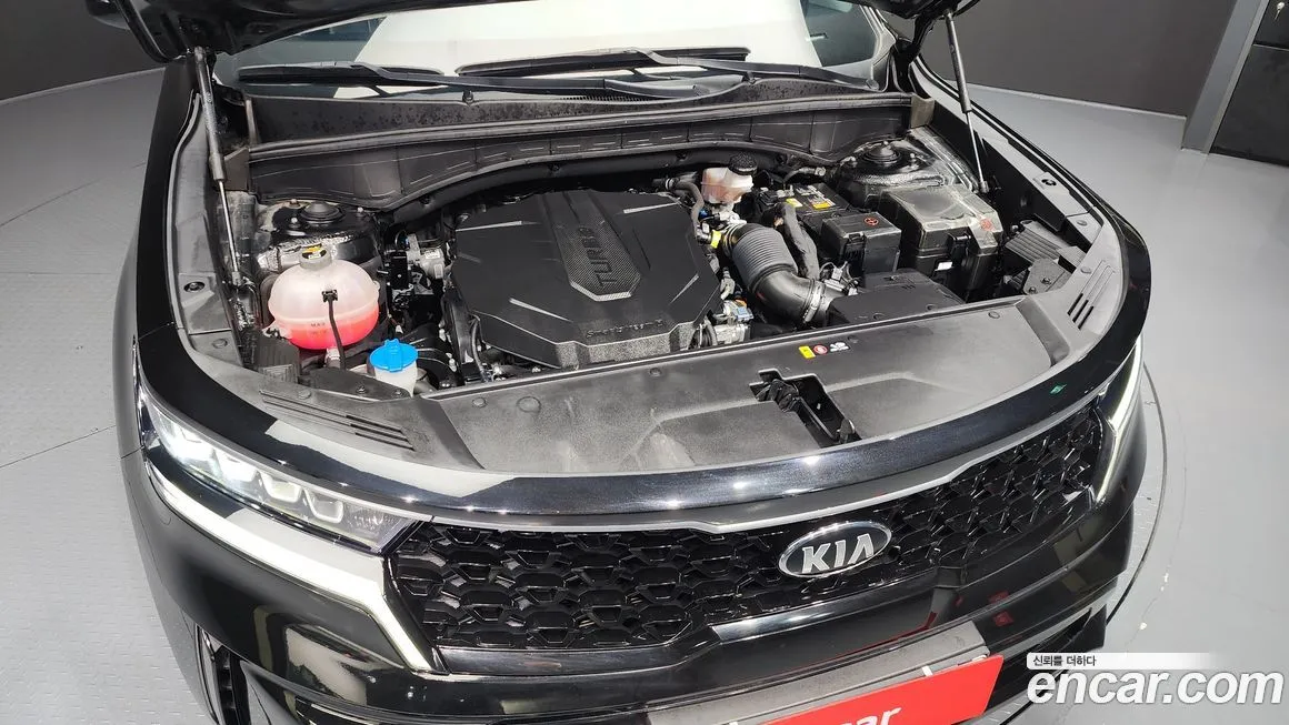 Kia Sorento — фото 6