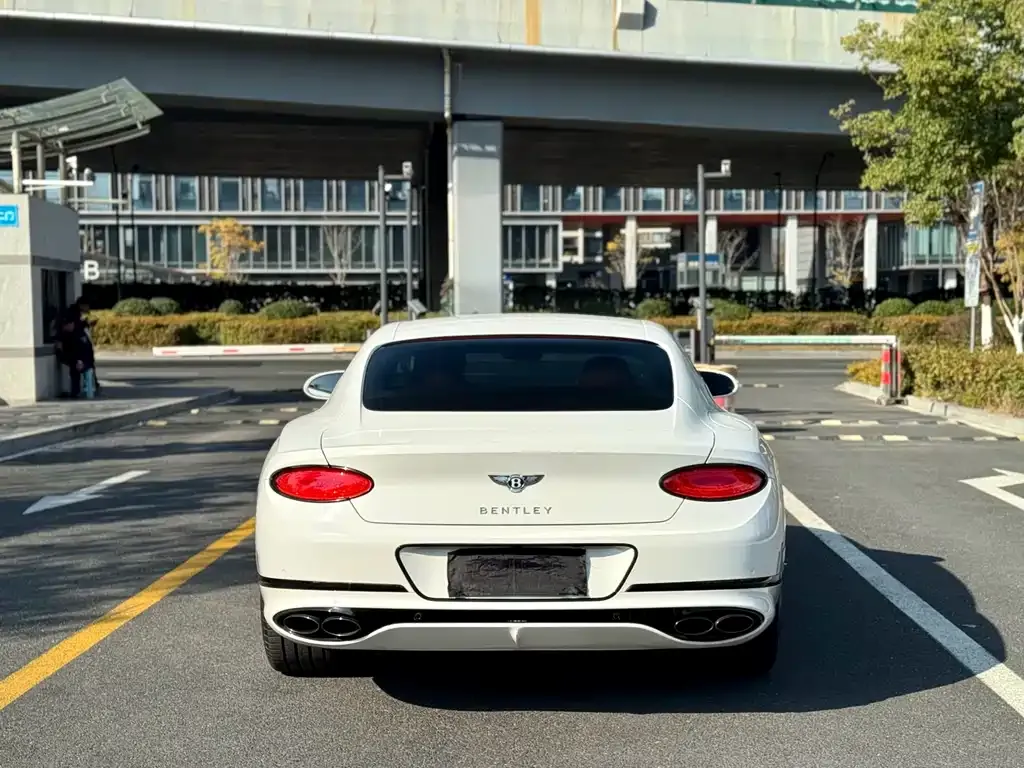 Bentley Continental — фото 9