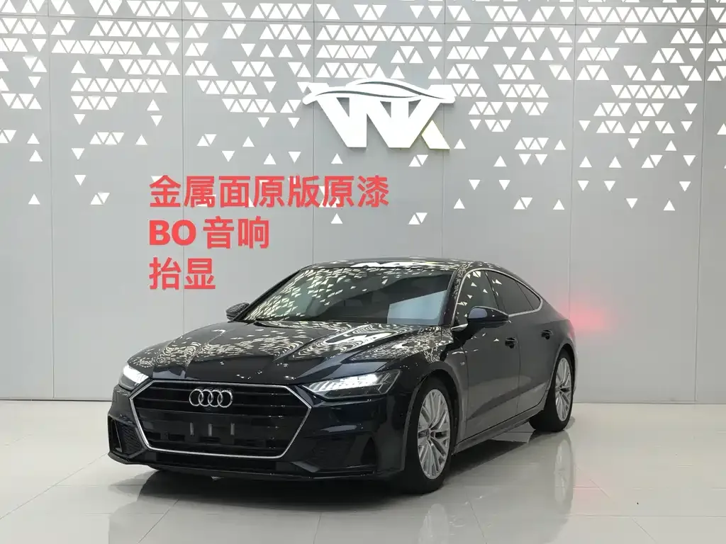 Audi A7 — фото 1