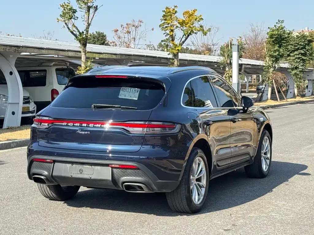 Porsche Macan — фото 9