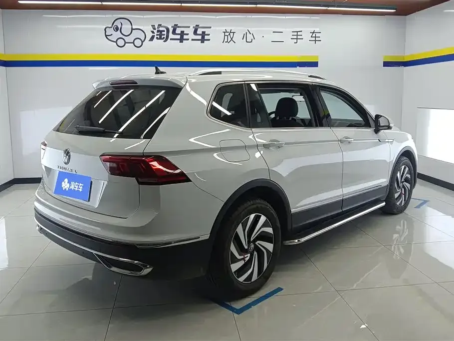 Volkswagen Tiguan L — фото 3
