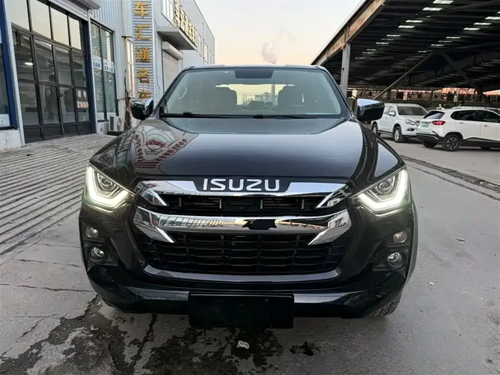 Isuzu D-MAX — фото 2