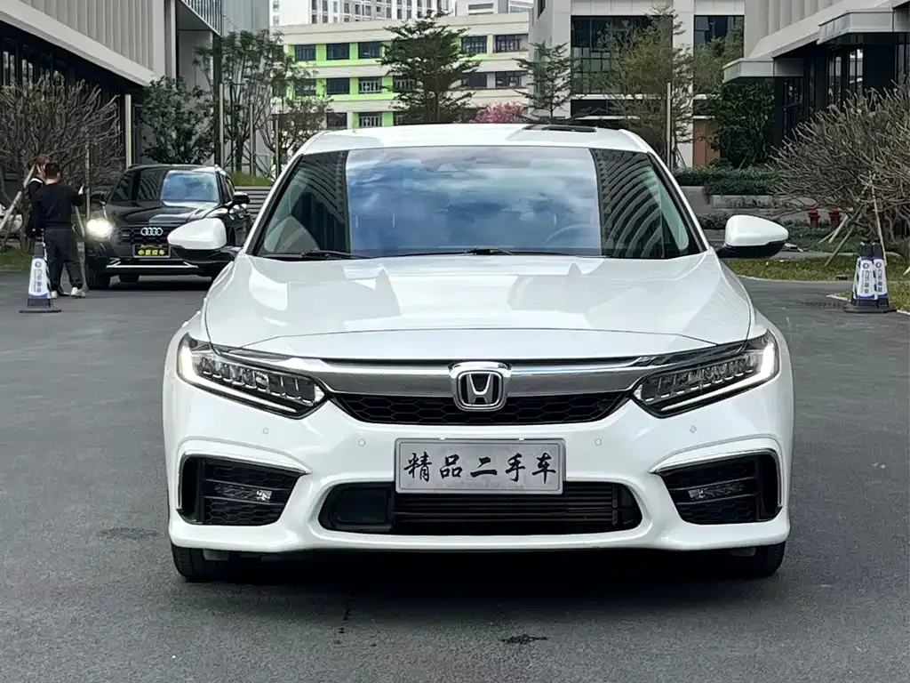 Honda Inspire — фото 2