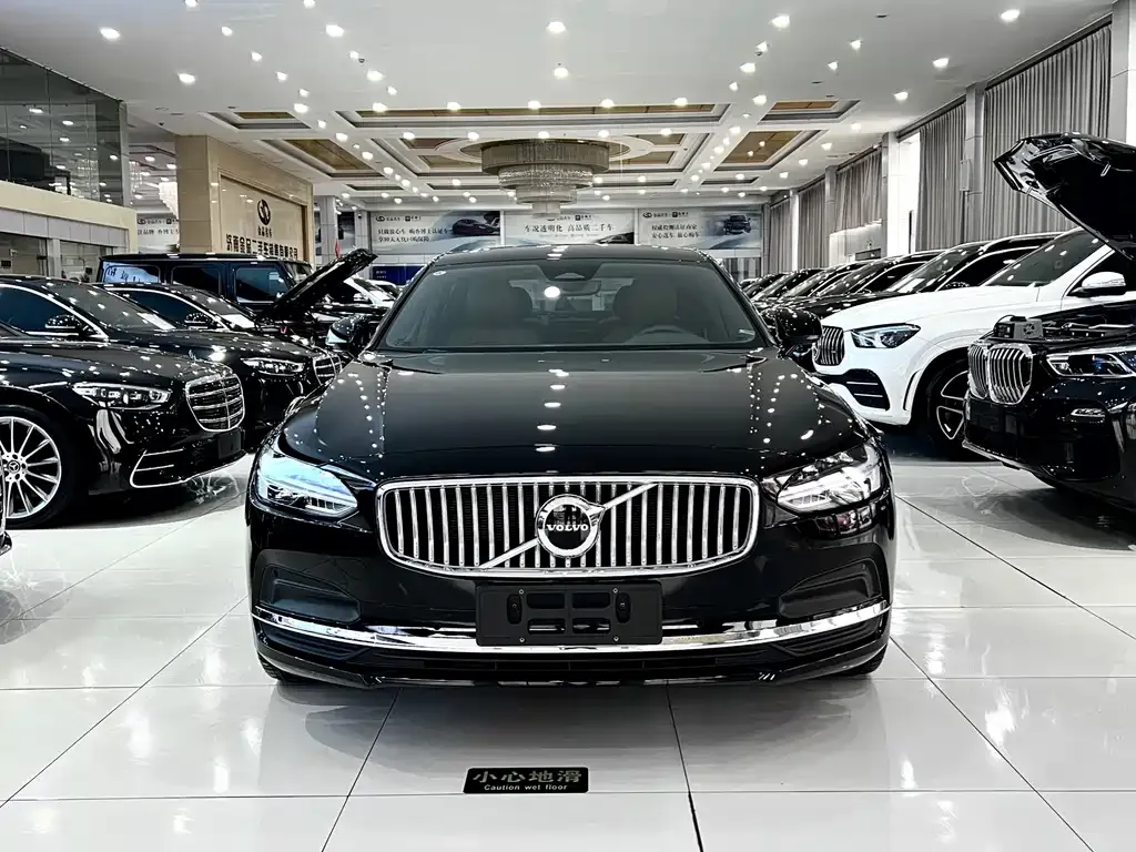 Volvo S90 — фото 6