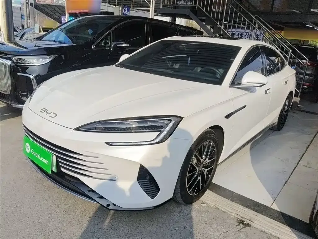 BYD Seal — фото 4
