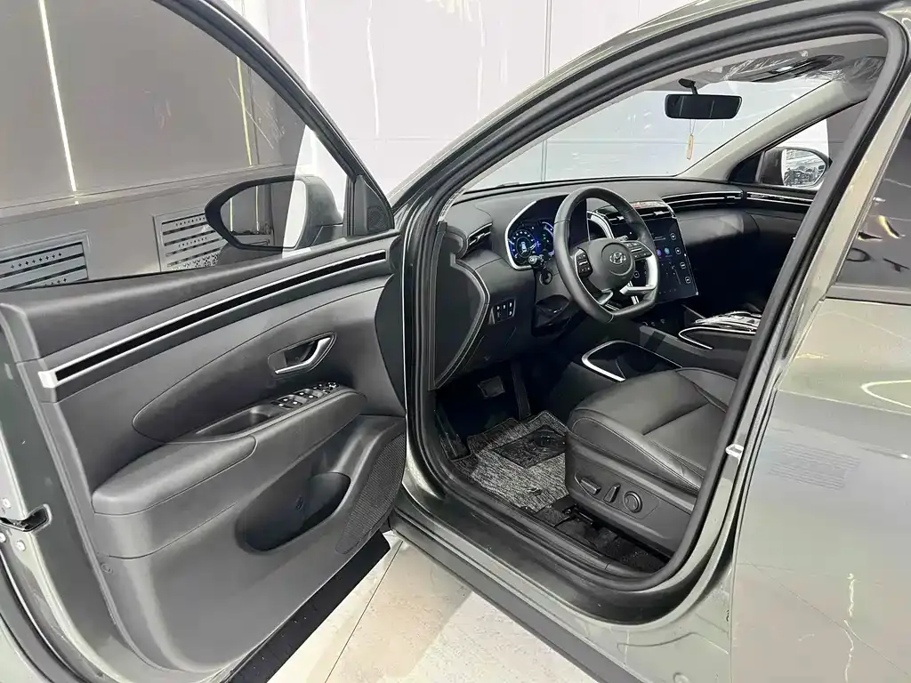 Hyundai Tucson — фото 7
