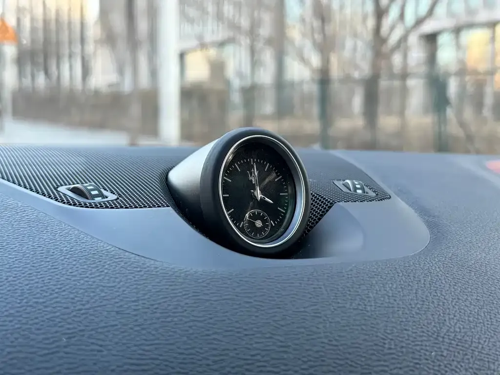 Maserati Levante — фото 10