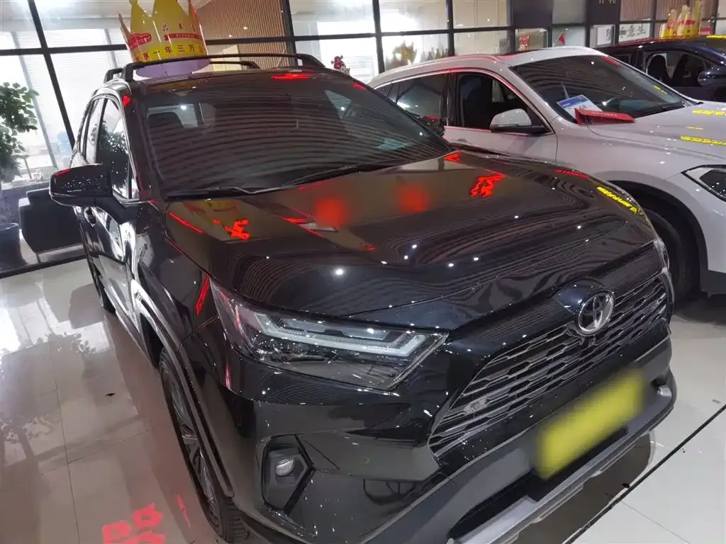 Toyota RAV4 — фото 4
