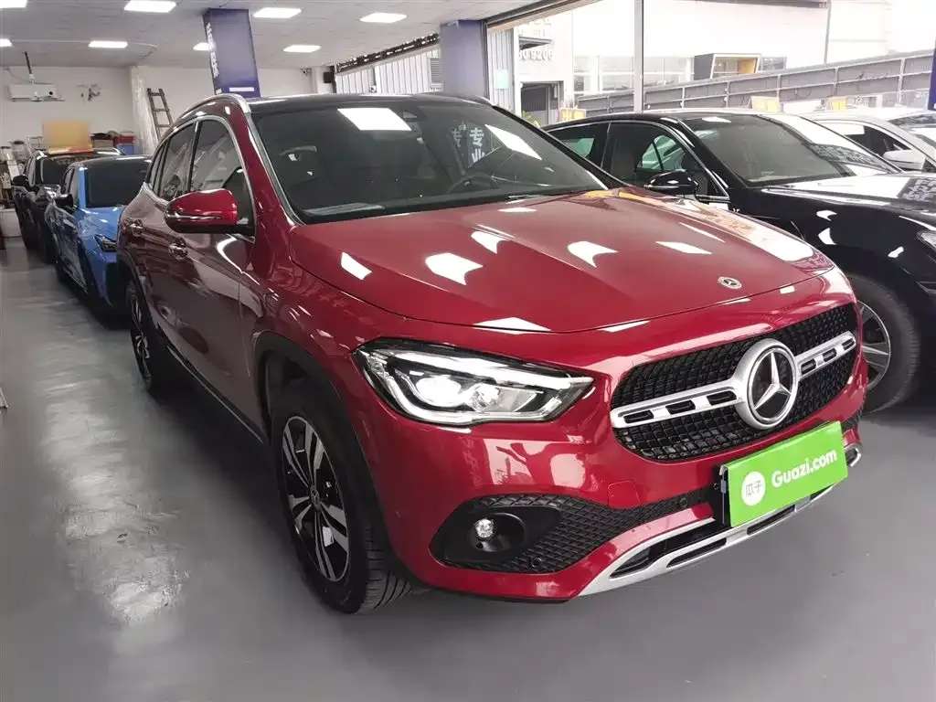Mercedes-Benz GLA — фото 6