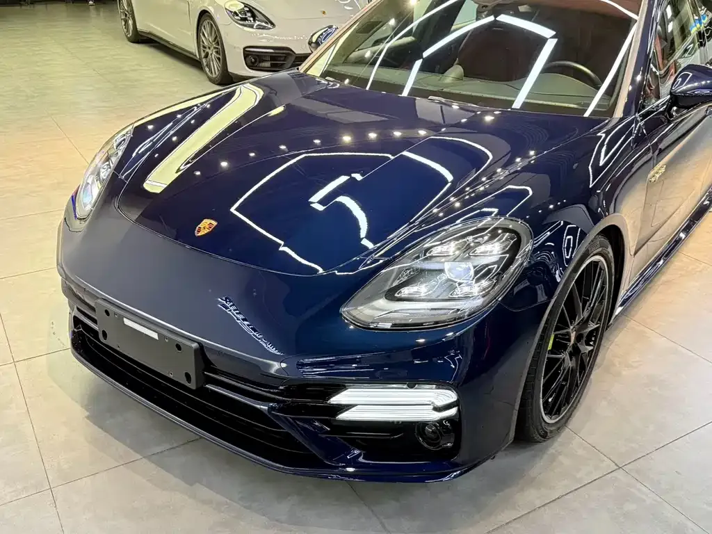 Porsche Panamera Hybrid — фото 10