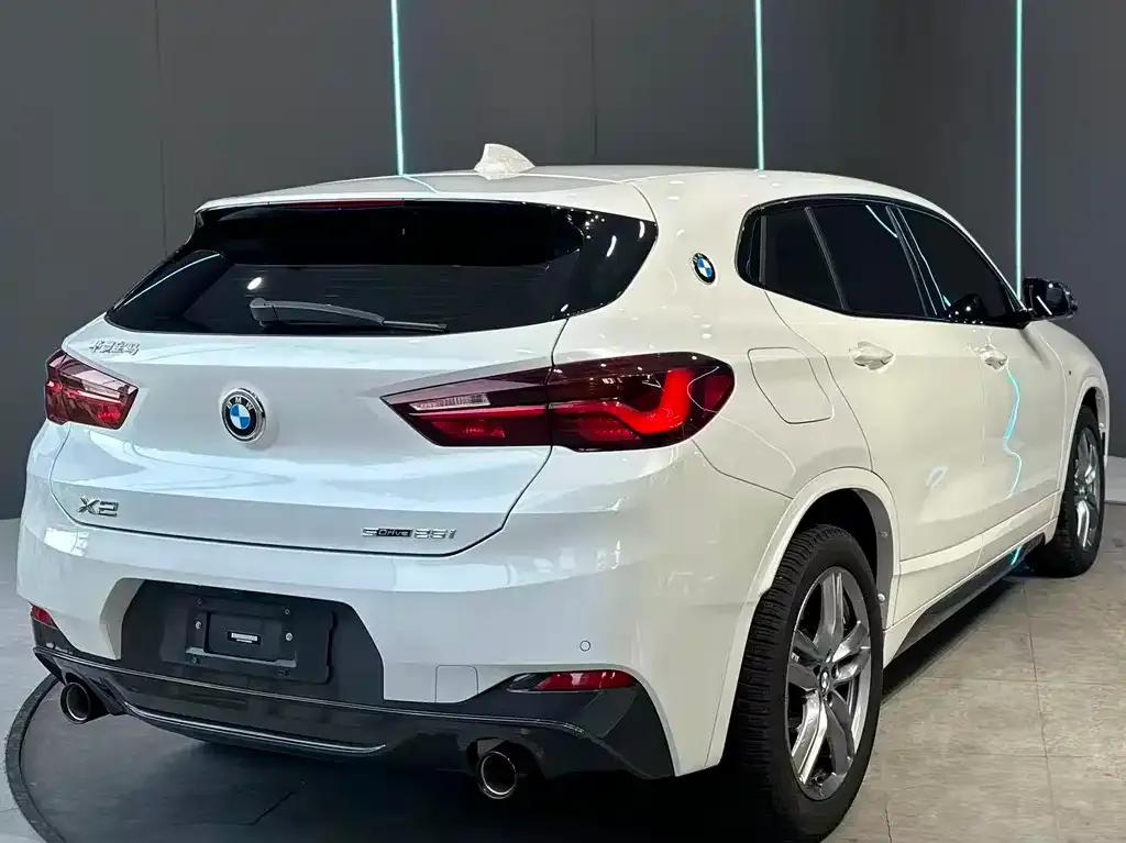 BMW X2 — фото 9