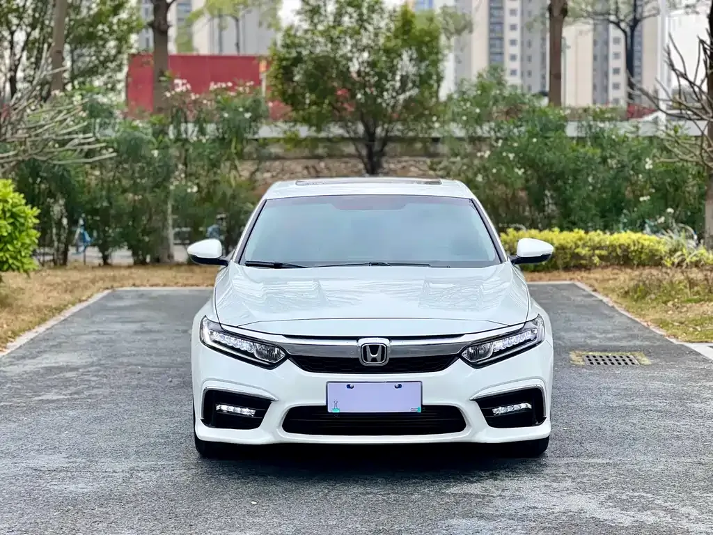 Honda Inspire — фото 2