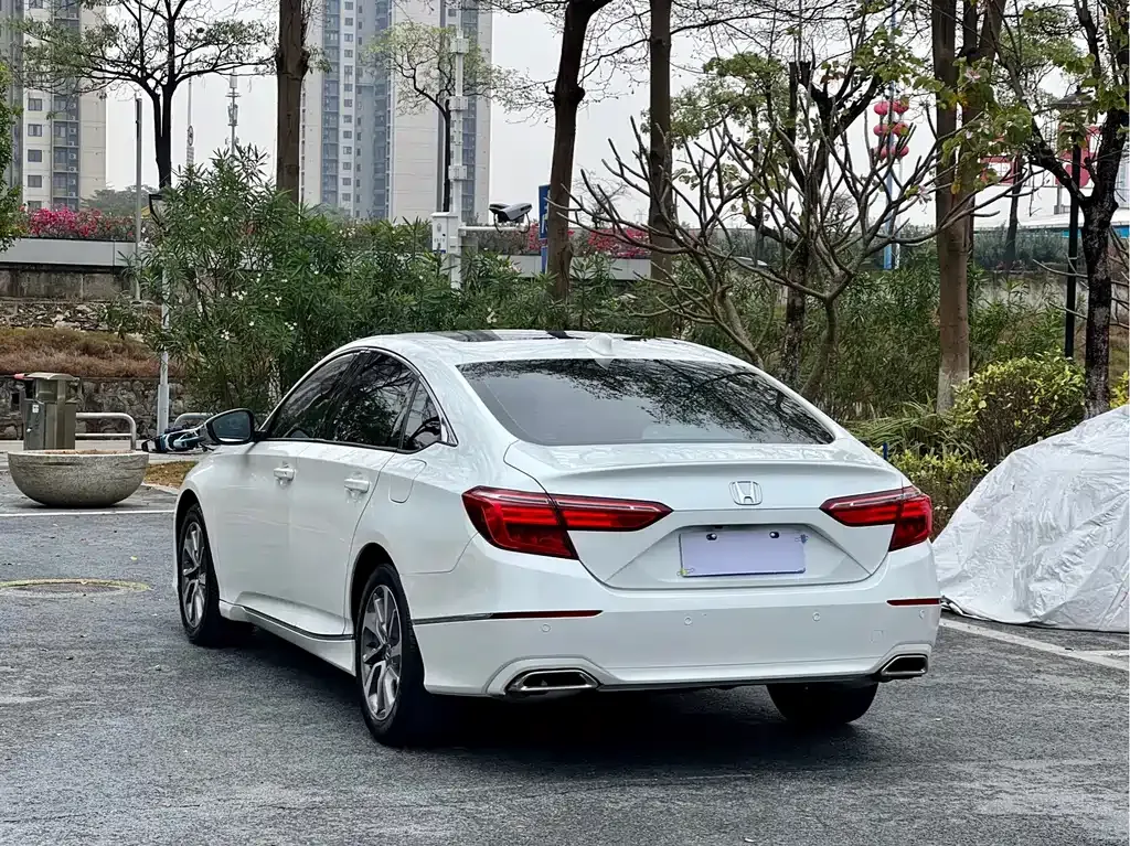 Honda Inspire — фото 4