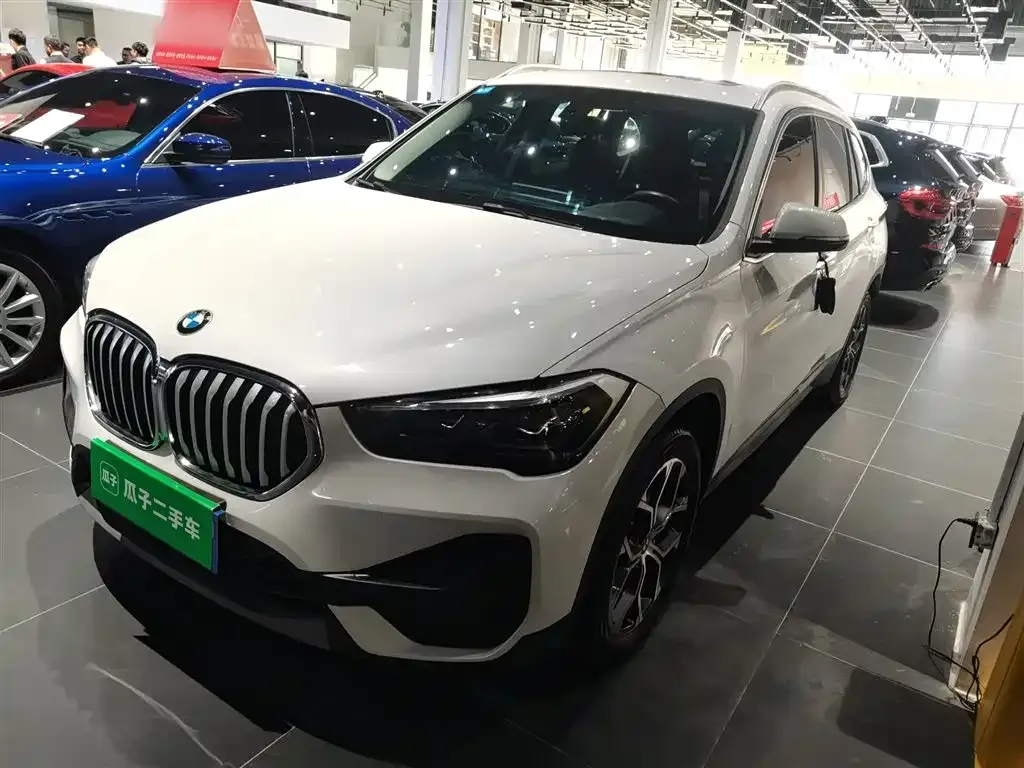 BMW X1 — фото 2