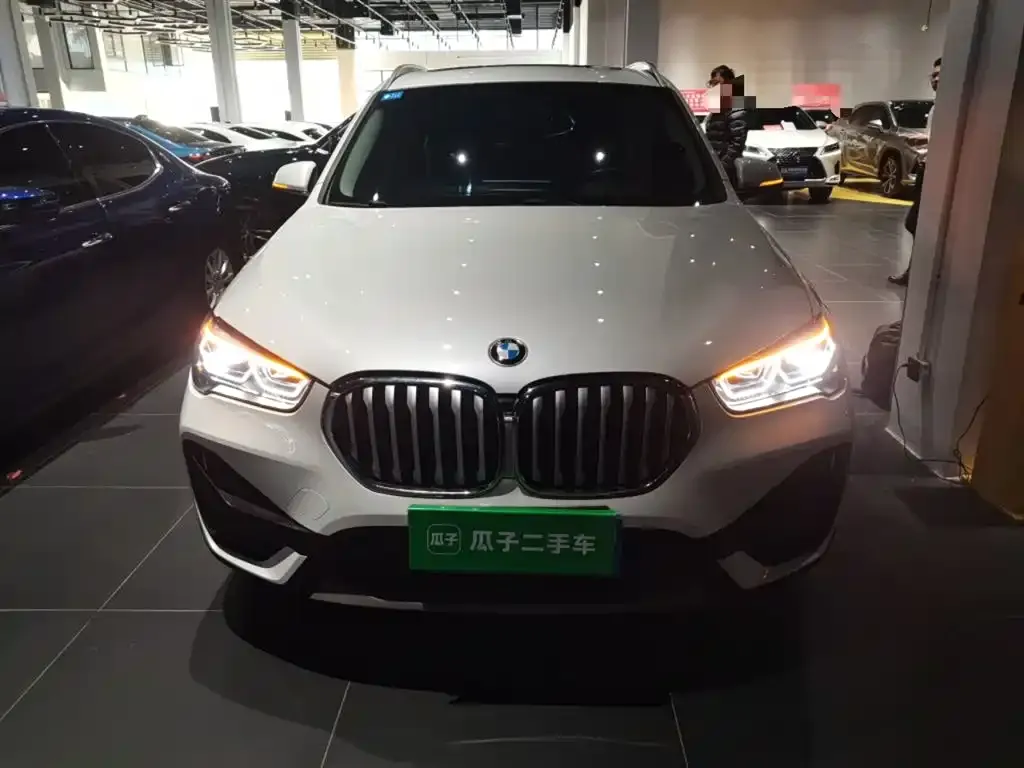 BMW X1 — фото 3