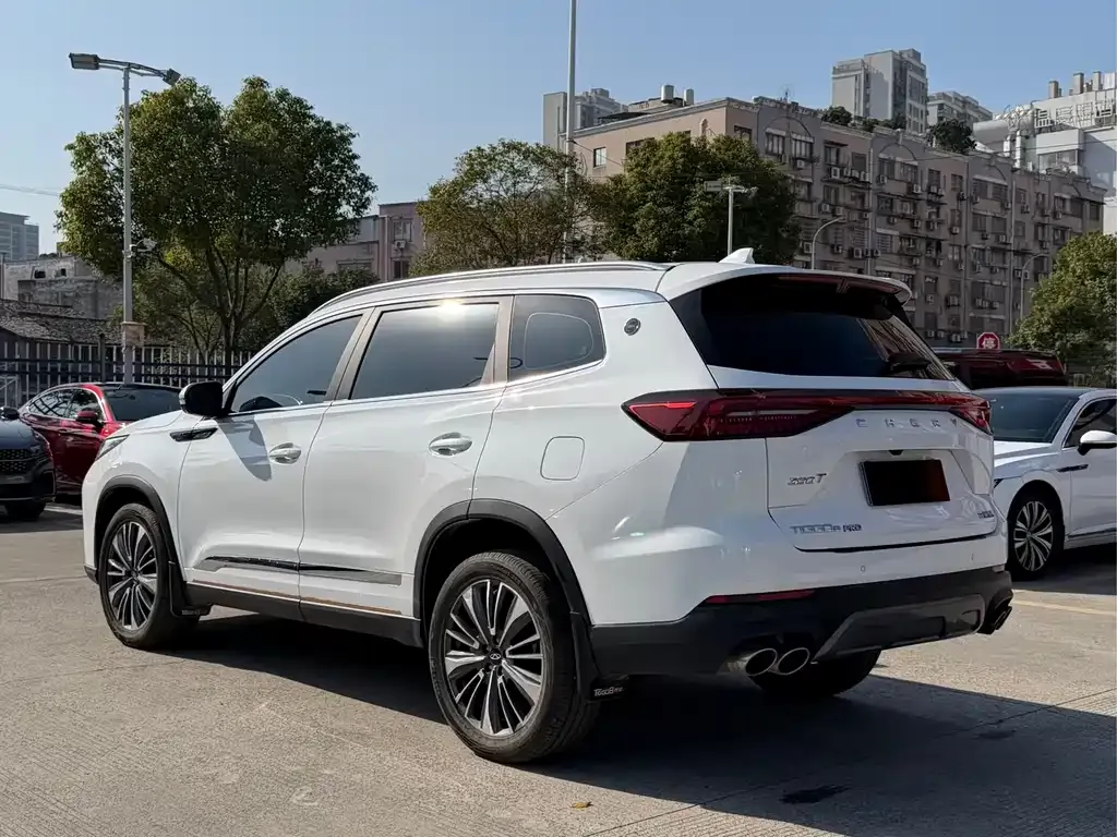Chery Tiggo 8 PRO — фото 2