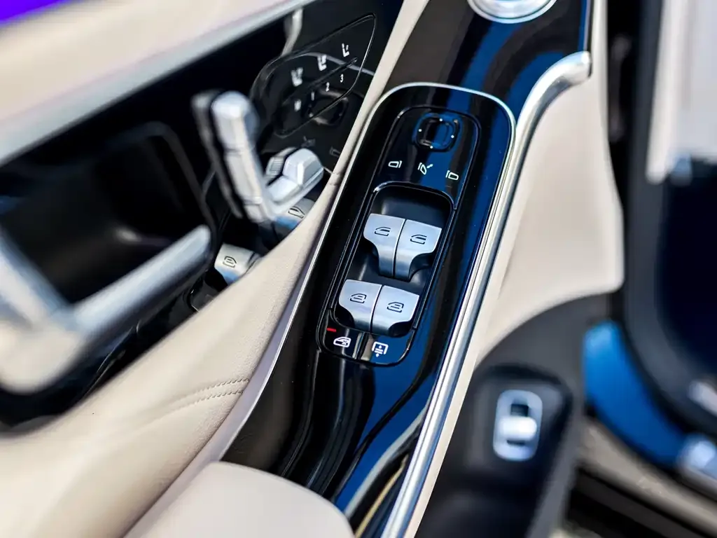 Mercedes-Benz S-Class — фото 10