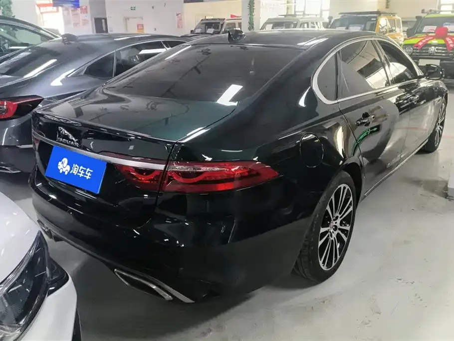 Jaguar XFL — фото 10
