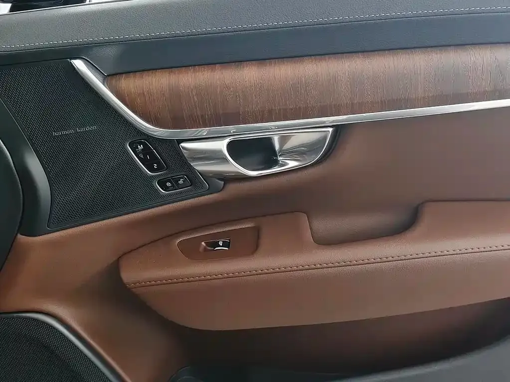 Volvo S90 — фото 4
