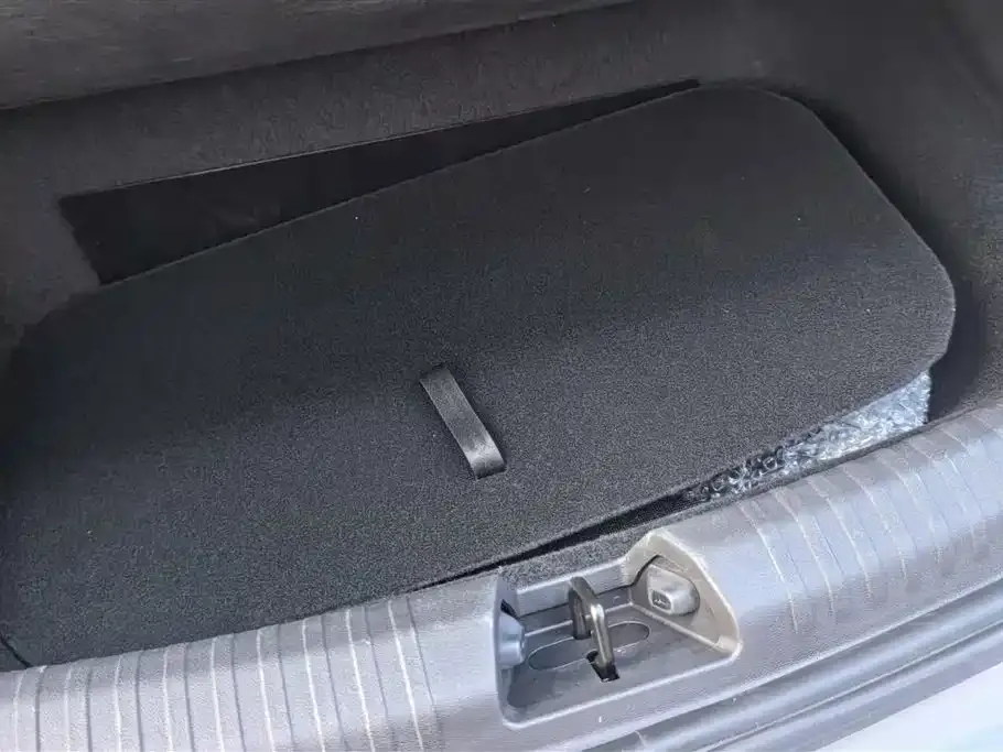 BYD Seal — фото 10