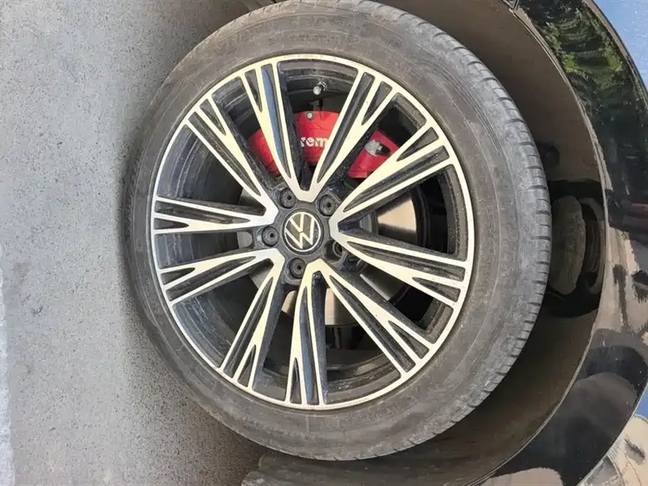 Volkswagen Passat — фото 6