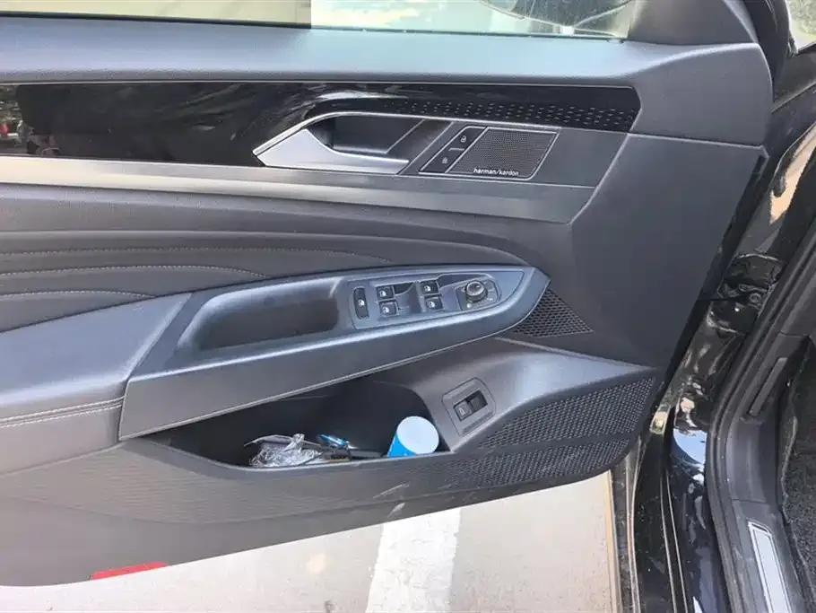Volkswagen Passat — фото 7