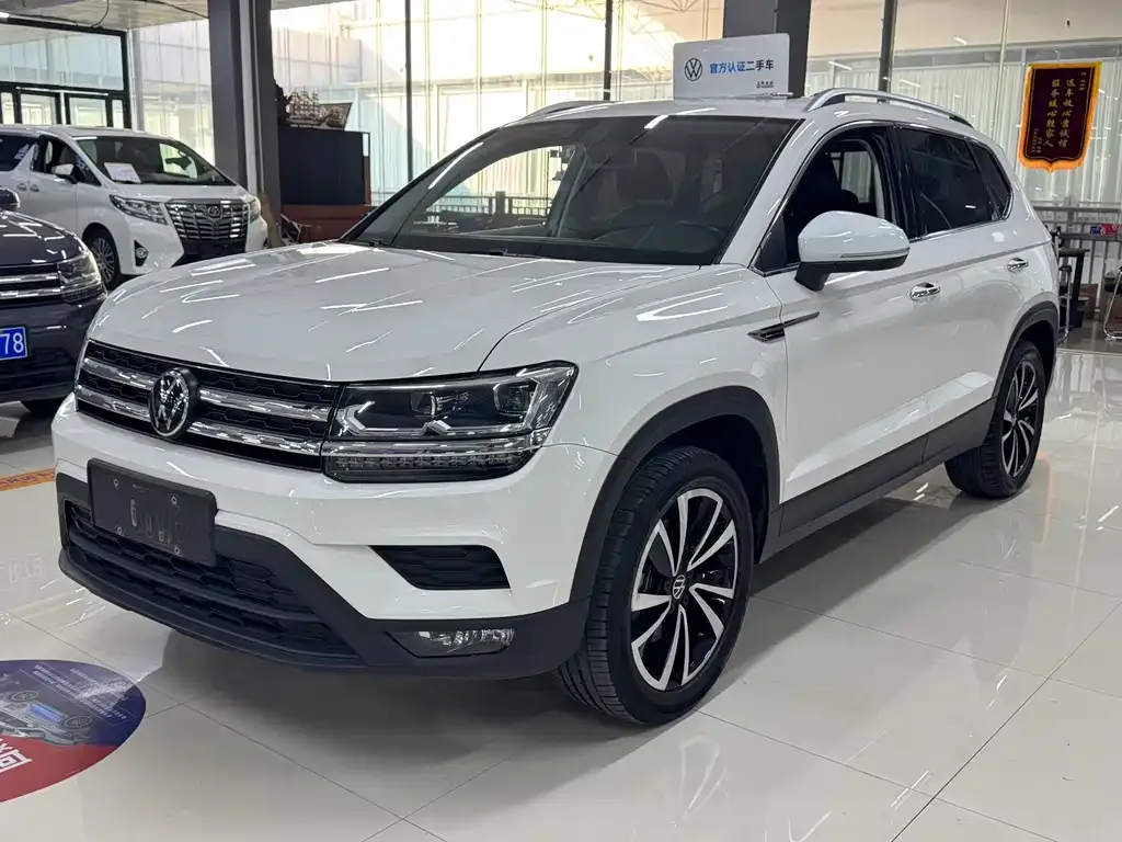 Volkswagen Tharu — фото 1