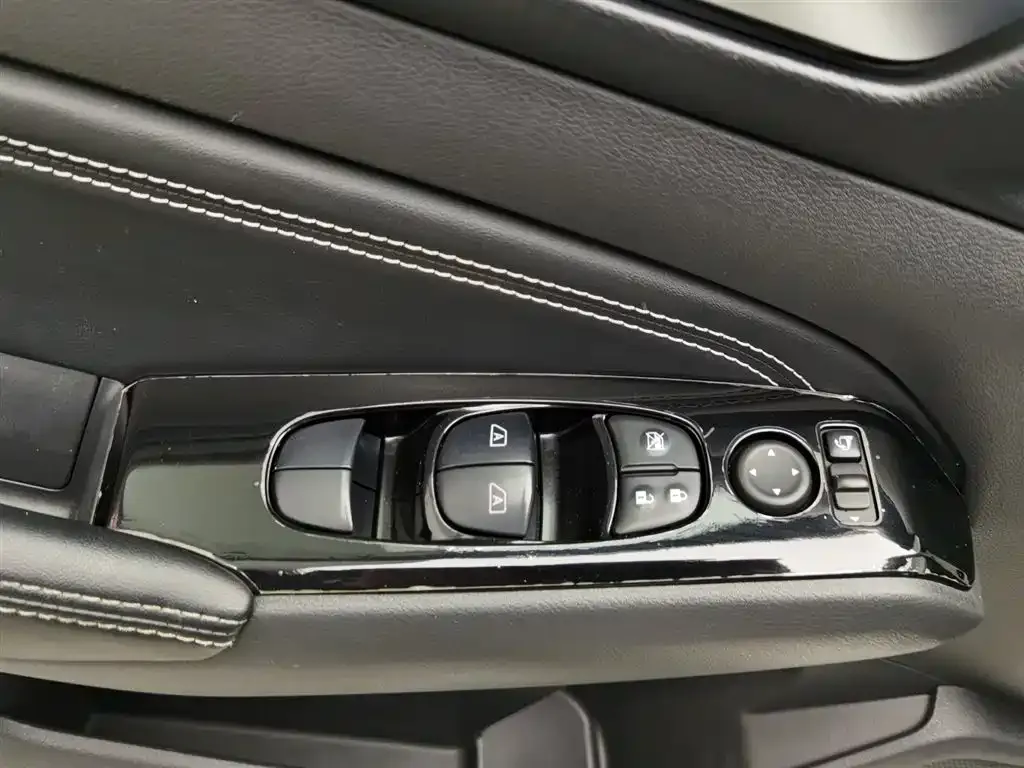 Nissan Teana — фото 9