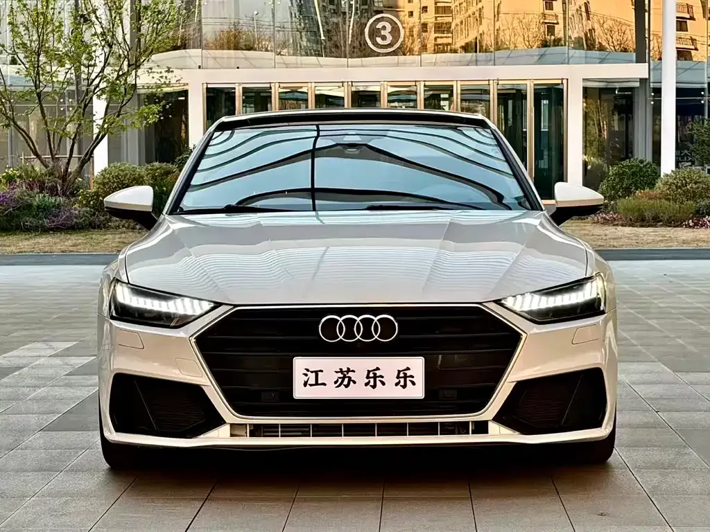 Audi A7 — фото 10