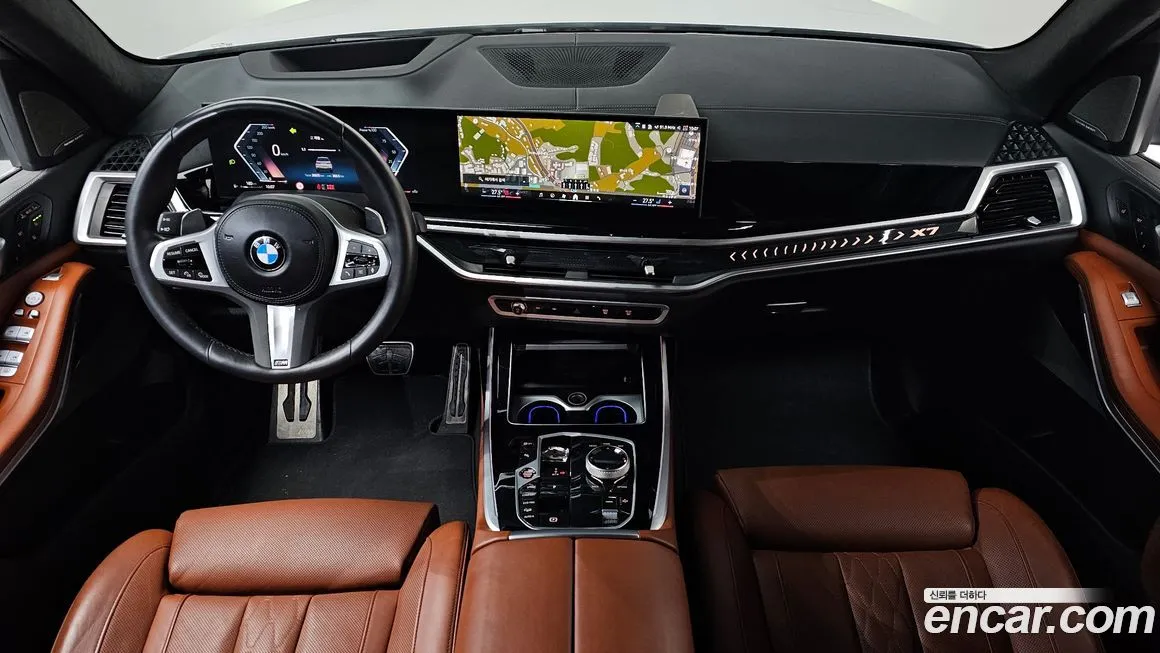 BMW X7 — фото 10