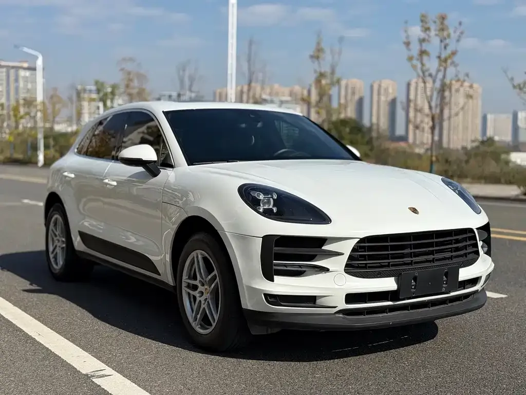 Porsche Macan — фото 8