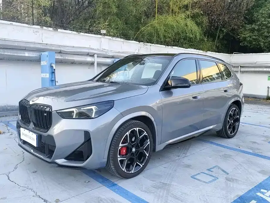 BMW X1 M35Li — фото 1