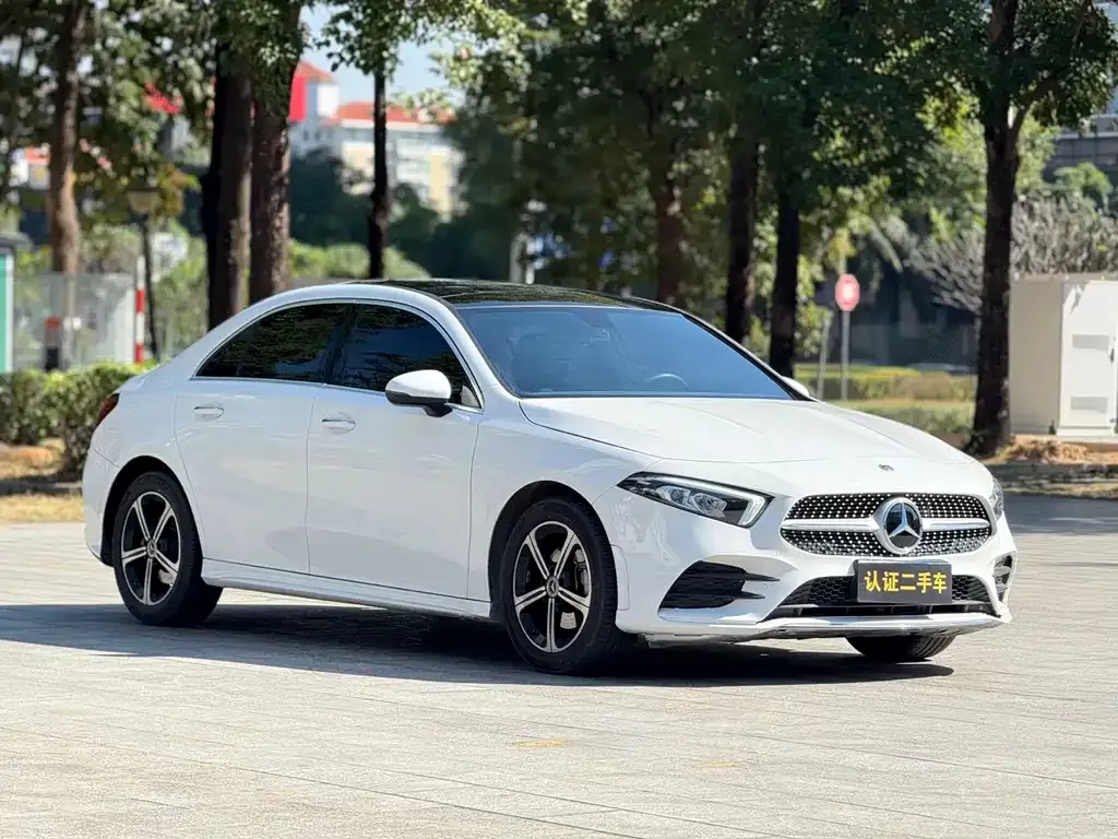 Mercedes-Benz A-Class — фото 9