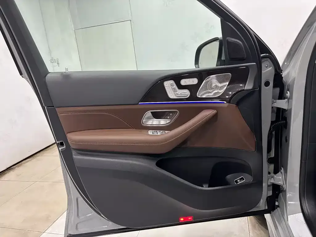 Mercedes-Benz GLE — фото 5