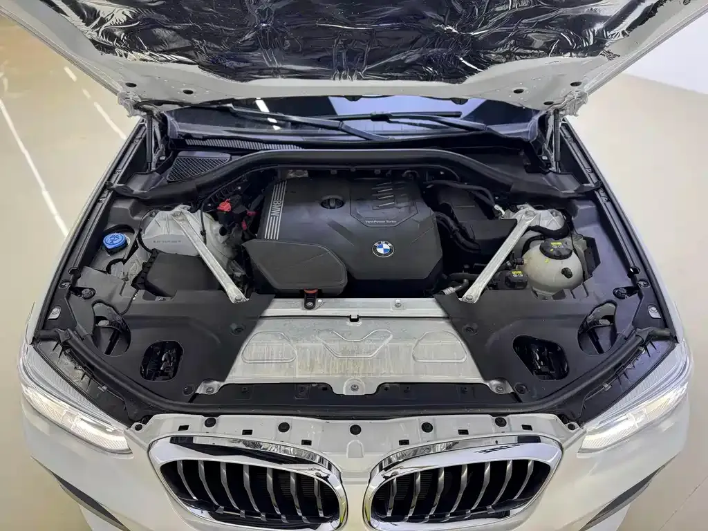 BMW X3 — фото 10