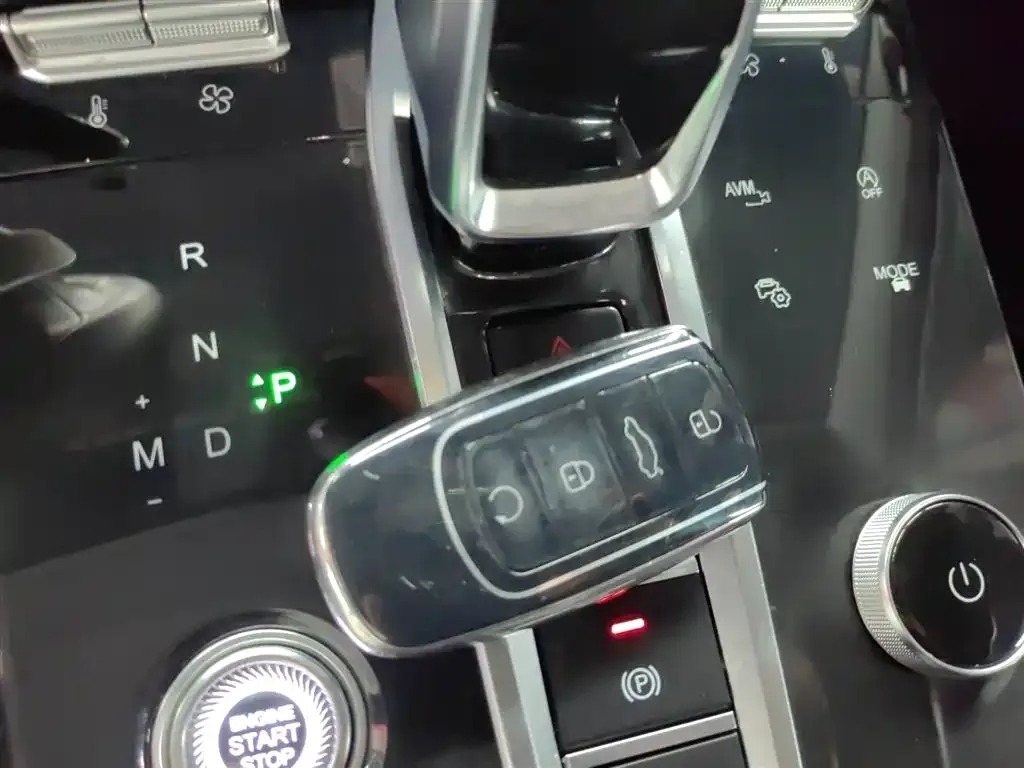 Chery Tiggo 8 PLUS — фото 9