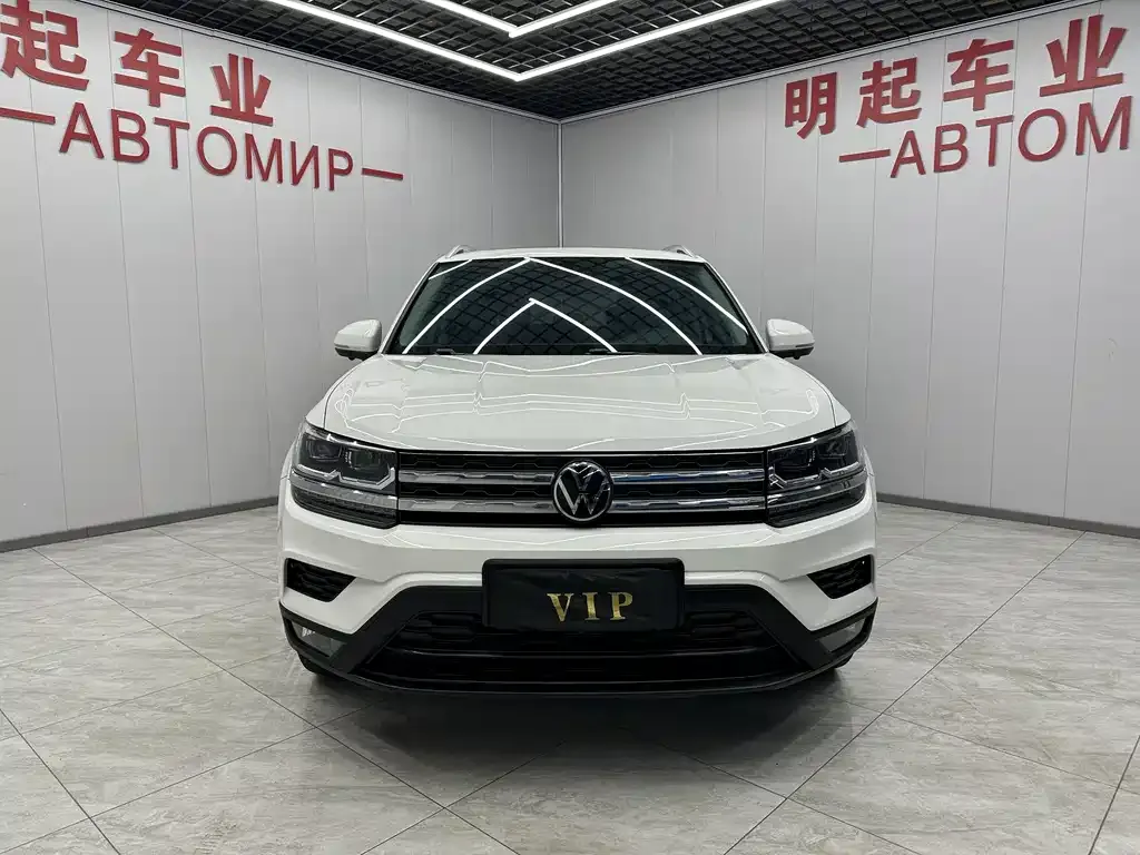 Volkswagen Tharu — фото 3