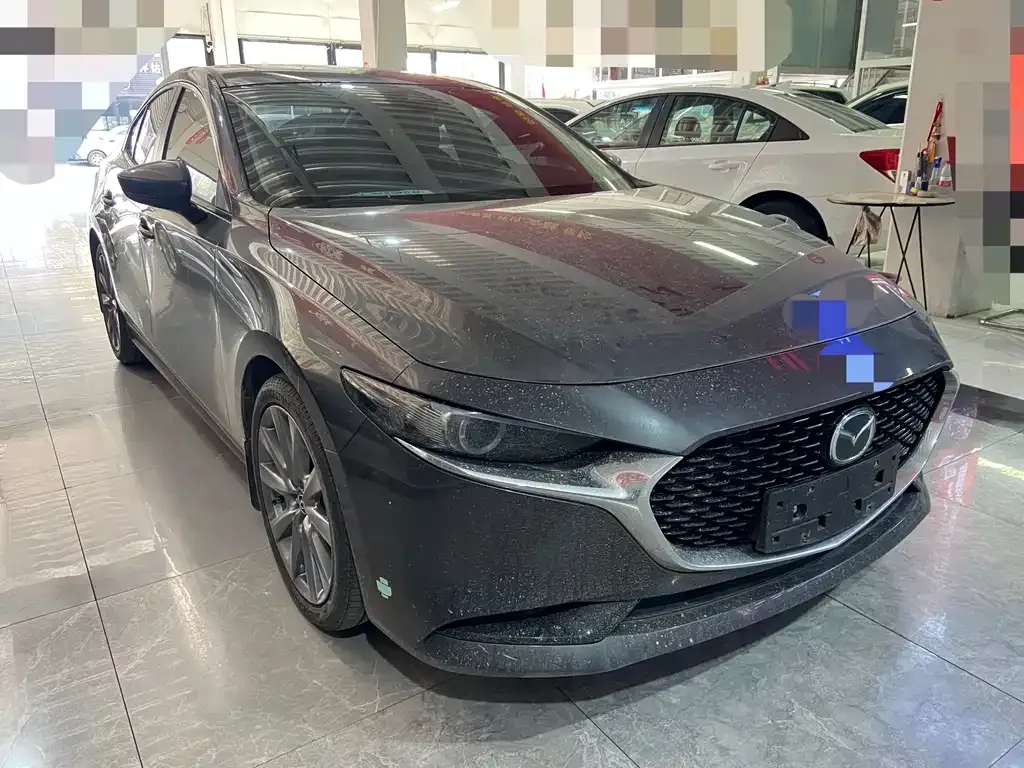 Mazda 3 Axela — фото 10