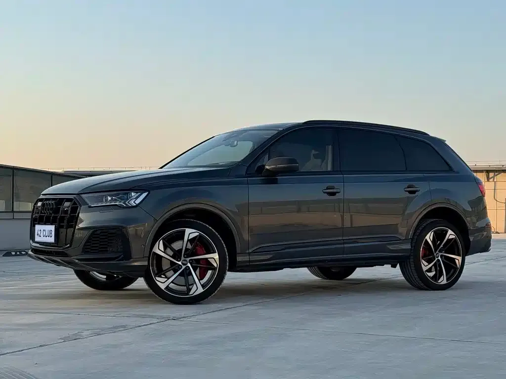 Audi SQ7 — фото 3